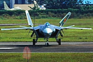 J-20 của Trung Quốc cần cải biên gì để hoạt động trên tàu sân bay?