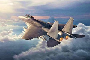 Tiêm kích Su-30 Nga 'chiến thắng' F-15 Mỹ trên... 4 châu lục