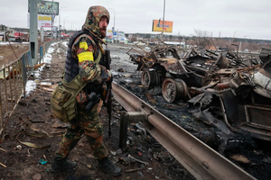 Mariupol chìm trong biển lửa, Tổng thống Putin kêu gọi Ukraine đầu hàng