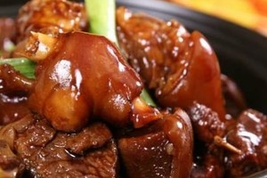 Đổ coca vào thịt kho, 30 phút sau cả nhà có mon ngon tuyệt hảo