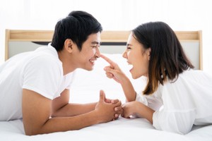 Bị vợ “cấm vận” một tháng vì lý do chẳng ông chồng nào ngờ tới