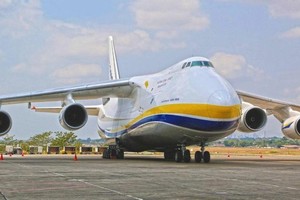 Ukraine bí mật mua linh kiện cho vận tải cơ An-124-100 Ruslan từ Nga