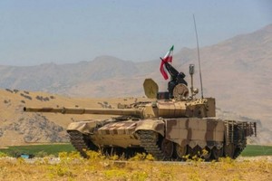 30 xe tăng T-72S Iran kéo đến biên giới Azerbaijan chuẩn bị đánh lớn? 