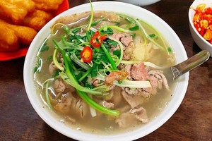 Phở Thìn và những quán ngon nức tiếng Hà Nội