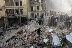 Syria: Khủng bố nã pháo vào khu dân cư, 73 người thương vong