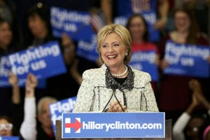 Bà Hillary Clinton chiến thắng sau vòng bầu cử ở Nam Carolina