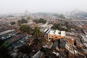 Chùm ảnh người dân Bangladesh “sống chung” với biến đổi khí hậu