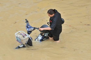 Loạt ảnh mới siêu bão Meranti tàn phá Trung Quốc