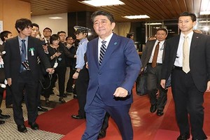 Toàn cảnh cuộc bầu cử Nhật Bản, Thủ tướng Shinzo Abe thắng lớn