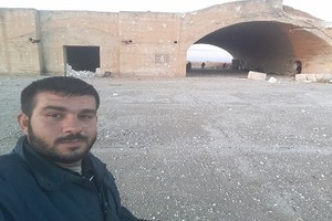 Đột nhập căn cứ chiến lược Abu al-Duhur vừa được Syria giải phóng