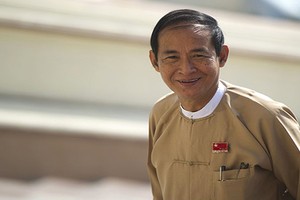 Đồng minh bà Aung San Suu Kyi được bầu làm tân Tổng thống Myanmar