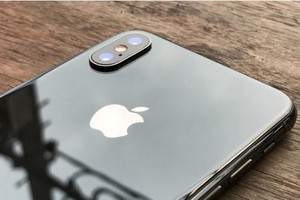 Sau Tết, Galaxy Note9, iPhone X... giảm giá mạnh