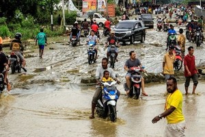 Hãi hùng lũ quét ở Indonesia, hơn 100 người thiệt mạng mất tích