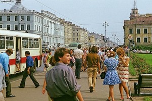 Ngỡ ngàng cuộc sống ở thành phố Leningrad thập niên 1960