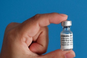 Bộ Y tế phân bổ gần 1,5 triệu liều vaccine Pfizer