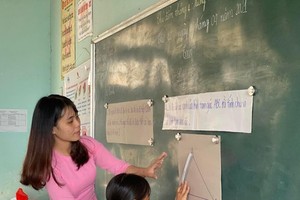 Đề xuất dùng ngân sách mua SGK cho học sinh mượn: Trường Marie Curie nói gì?