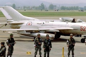 Vì sao tiêm kích MiG-21 cực kỳ nguy hiểm khi được hoán cải thành UAV cảm tử?