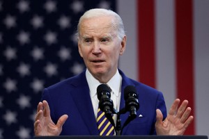 Vì sao Tổng thống Mỹ Biden không dự hội nghị hòa bình Ukraine?