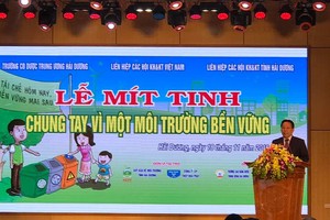 Ông Nghiêm Vũ Khải, PCT LHHKHKT Việt Nam: “Bảo vệ môi trường là vấn đề toàn cầu” 