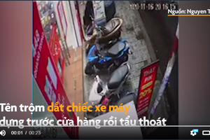 Video: Trộm xe máy trong 8s ở TP.HCM