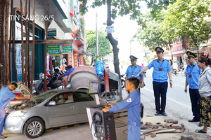 Tin sáng 26/5: Miễn kiểm định lần đầu với xe ô tô mới; Tăng phạt vi phạm xây dựng