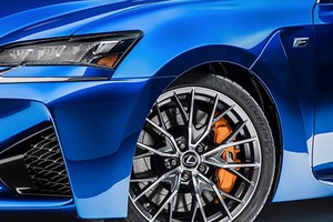 Lexus GS F, đối thủ của BMW M5 lộ diện