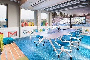 Nóng ướt với “nhà tắm spa” Google tại Hungary