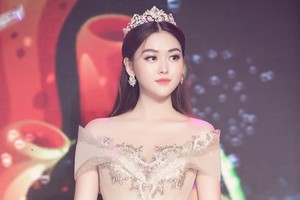 Vẻ gợi cảm của Tường San được dự đoán là á hậu Miss International