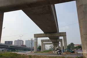 Phát hiện thêm bốn gối cao su metro số 1 lệch khỏi vị trí