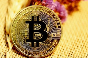 Giá Bitcoin hôm nay 7/3: Bitcoin tiếp tục lao dốc