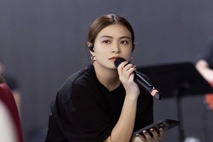 Tình hình bán vé concert của Hoàng Thùy Linh sau ồn ào