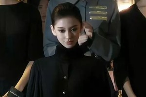 Nhan sắc Angelababy năm 17 tuổi đúng là báu vật Cbiz