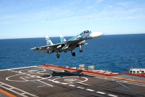 Sukhoi nâng cấp Su-33 quyết loại MiG-29K ra khỏi cuộc chơi