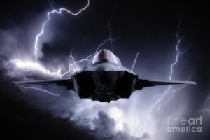 Vì sao tiêm kích F-35 có thể chịu được cả sét đánh?