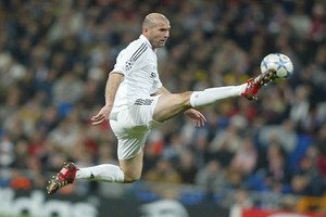 10 pha xử lý kỹ thuật đẳng cấp nhất của Zidane