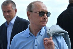 Phong cách thời trang "hoàn hảo" của Tổng thống Nga Vladimir Putin