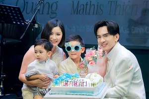 Hành xử văn minh của Đan Trường và vợ cũ hậu ly hôn