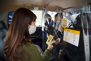 Giải pháp “cứu cánh” chống covid-19 của taxi công nghệ