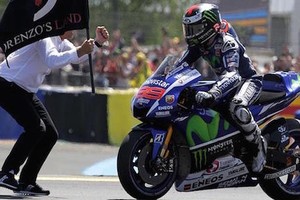 MotoGP 2015: Lorenzo giữ vững phong độ