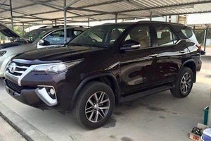 Toyota Fortuner mới lộ diện hoàn toàn trước ngày ra mắt