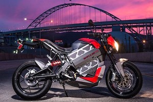 Victory Empulse TT: Naked bike chạy điện hiệu năng cao