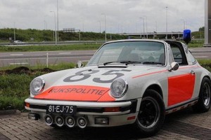 Dàn siêu xe Porsche 911 "siêu độc" của cảnh sát Hà Lan 