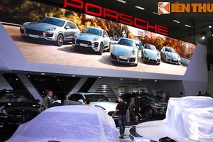 Dạo khu trưng bày xe “khủng” Porsche tại VIMS 2015