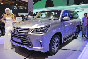 Lexus LX570 2016 - SUV “đỉnh” nhất giá 5,61 tỷ tại Việt Nam