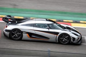 Bản test siêu xe Koenigsegg One:1 có giá “khủng” 135 tỷ