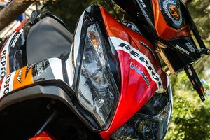 Honda Air Blade độ Repsol “cực chất” của biker Sài thành