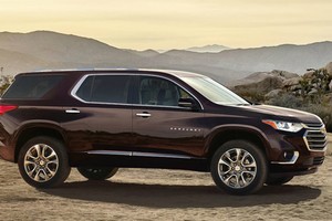 Chevrolet Traverse 2018 “đối thủ” Ford Explorer giá 701 triệu