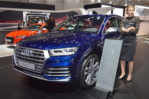 Xe sang Audi SQ5 2017 giá 1,5 tỷ đồng tại Trung Đông