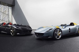 Ngắm hai siêu phẩm đặc biệt, cực mạnh Ferrari vừa ra mắt