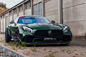 “Quái thú địa ngục xanh” Mercedes-AMG GT độ bodykit siêu độc 